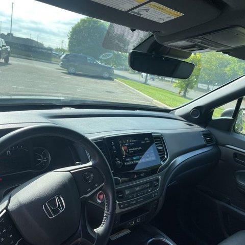 used 2022 Honda Passport car, priced at $35,482