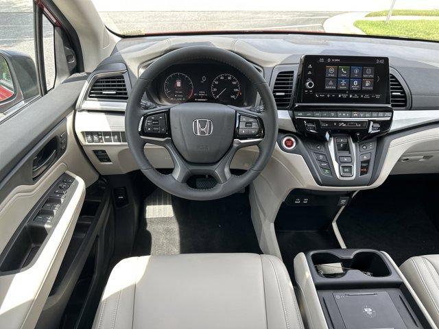 new 2025 Honda Odyssey car, priced at $42,125