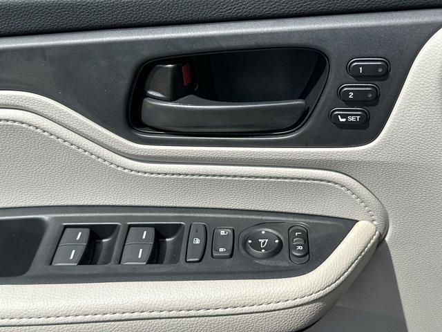 new 2025 Honda Odyssey car, priced at $42,125