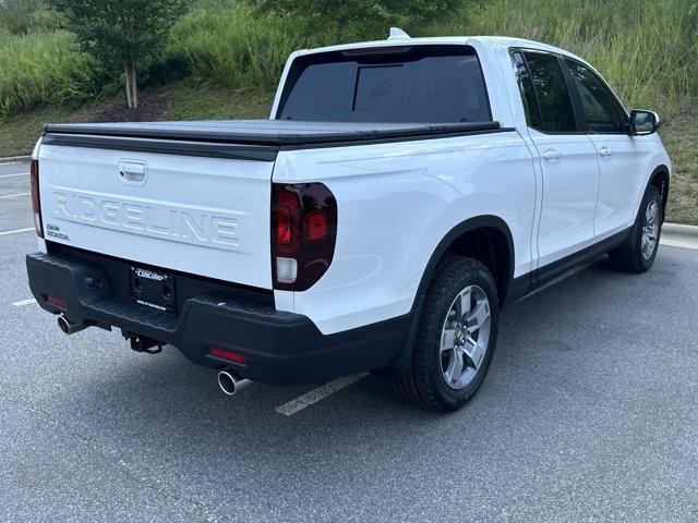 new 2025 Honda Ridgeline car, priced at $44,585