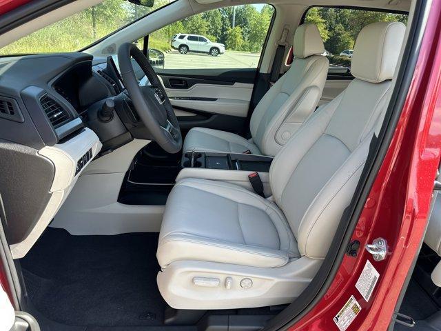 new 2026 Honda Odyssey car, priced at $42,545