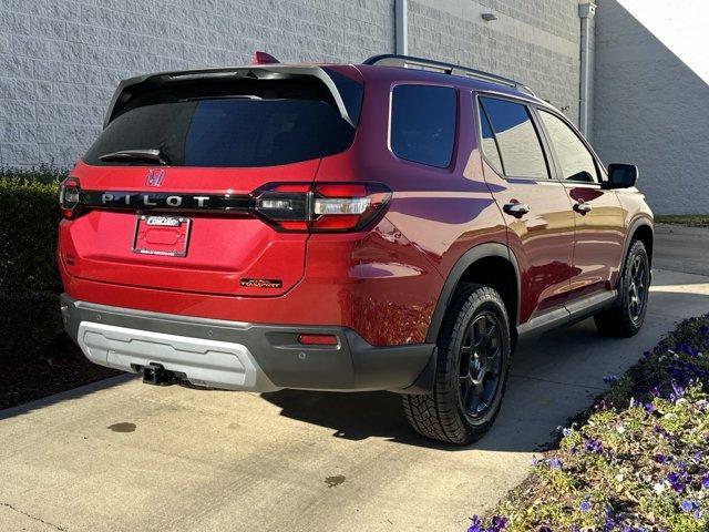 new 2025 Honda Pilot car, priced at $50,250