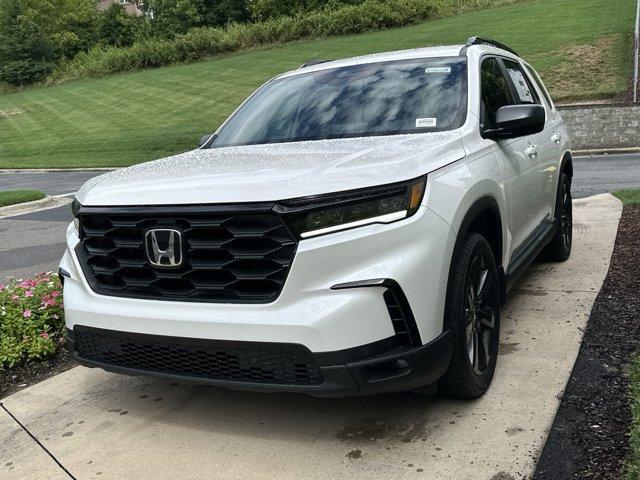 used 2025 Honda Pilot car, priced at $40,489