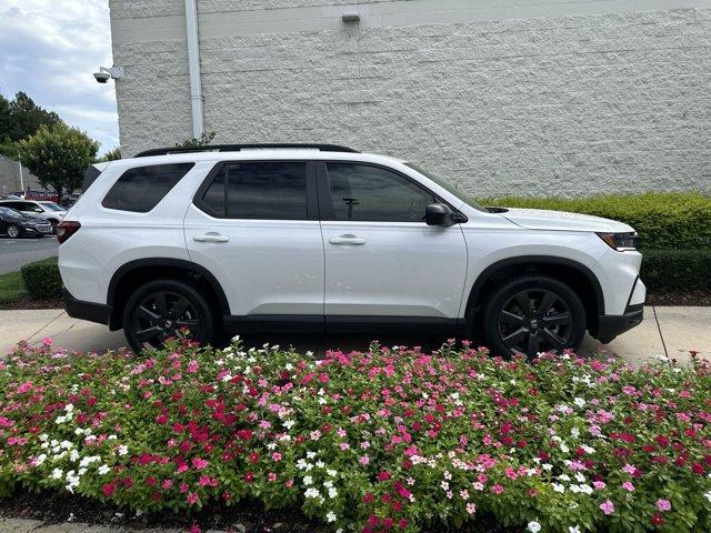 used 2025 Honda Pilot car, priced at $40,489