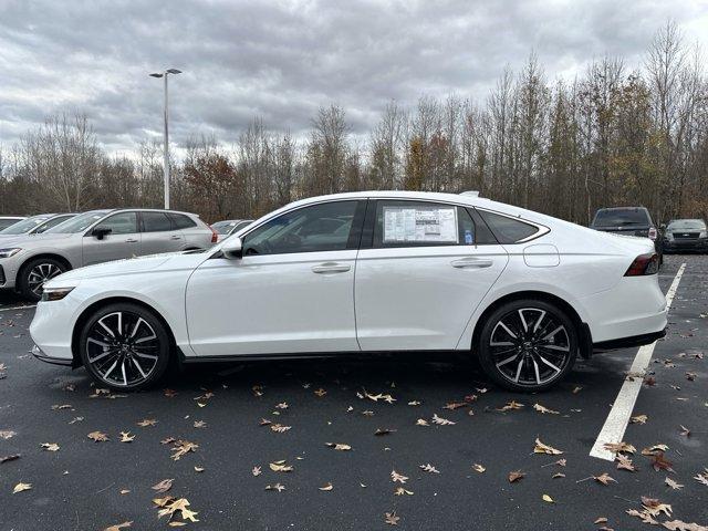 new 2025 Honda Accord Hybrid car, priced at $40,100