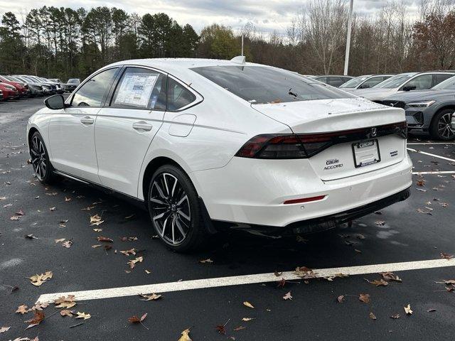 new 2025 Honda Accord Hybrid car, priced at $40,100