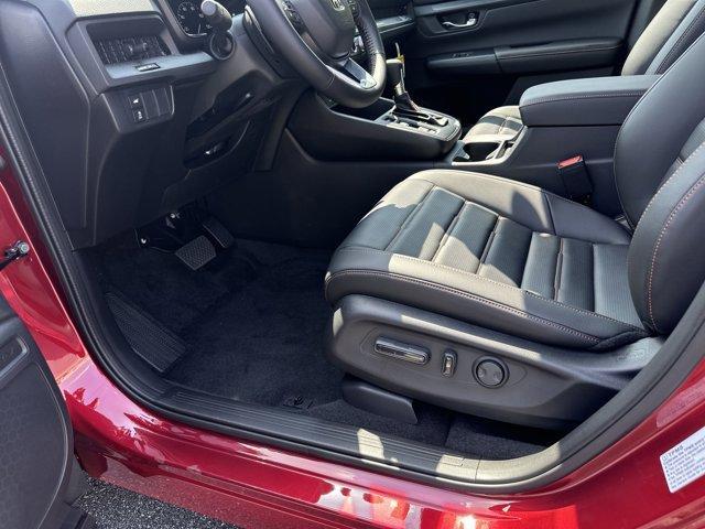 new 2025 Honda CR-V Hybrid car, priced at $38,100