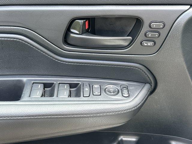used 2023 Honda Odyssey car, priced at $40,282