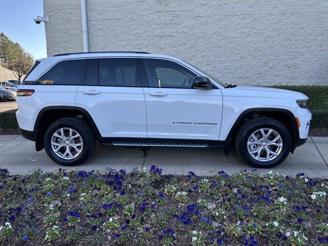 used 2022 Jeep Grand Cherokee car, priced at $33,882