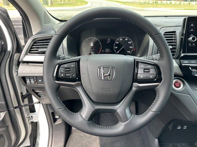 new 2025 Honda Odyssey car, priced at $42,125