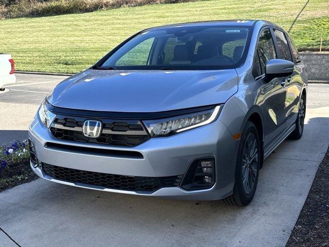 new 2025 Honda Odyssey car, priced at $47,005