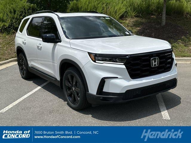 new 2025 Honda Pilot car, priced at $55,485