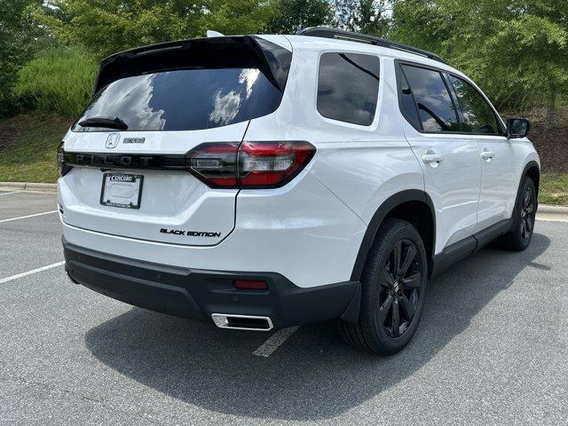 new 2025 Honda Pilot car, priced at $55,485