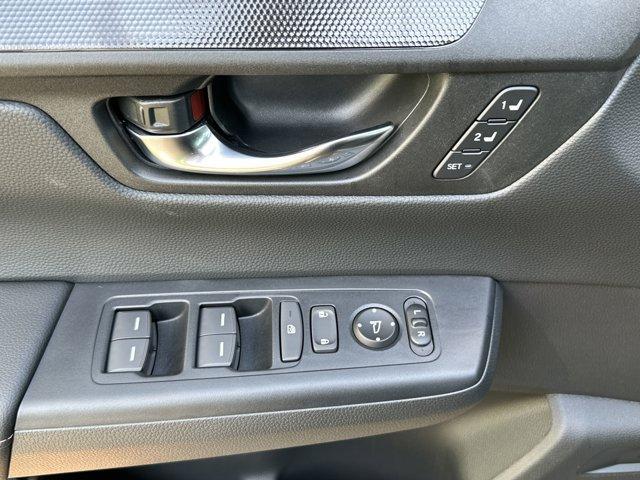 new 2026 Honda CR-V Hybrid car, priced at $40,575