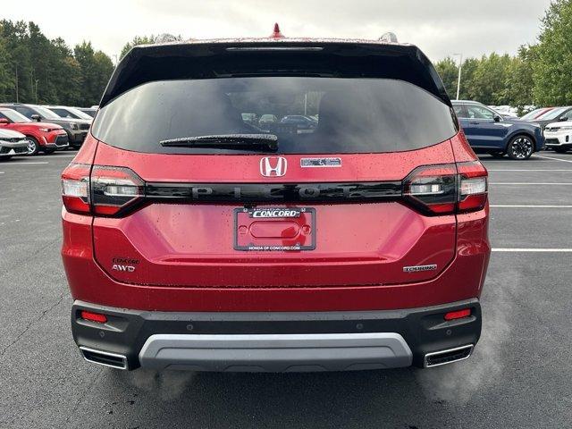 new 2025 Honda Pilot car, priced at $52,350