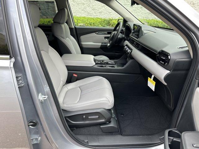 new 2025 Honda Pilot car, priced at $46,995
