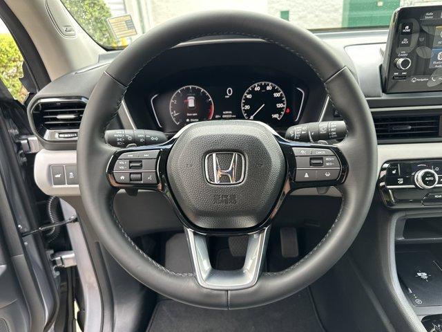 new 2025 Honda Pilot car, priced at $46,995