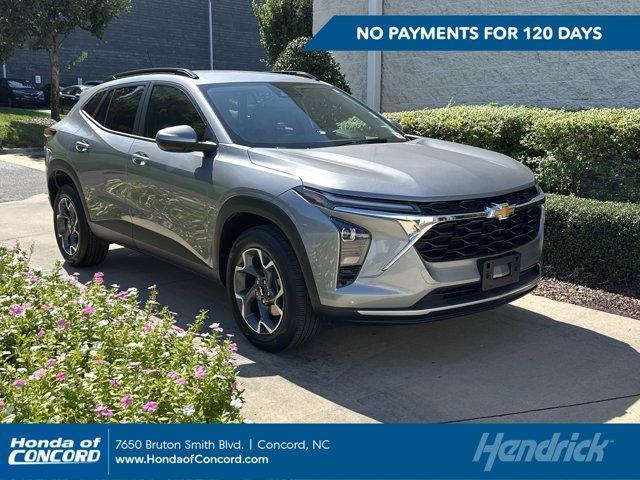 used 2024 Chevrolet Trax car, priced at $23,482