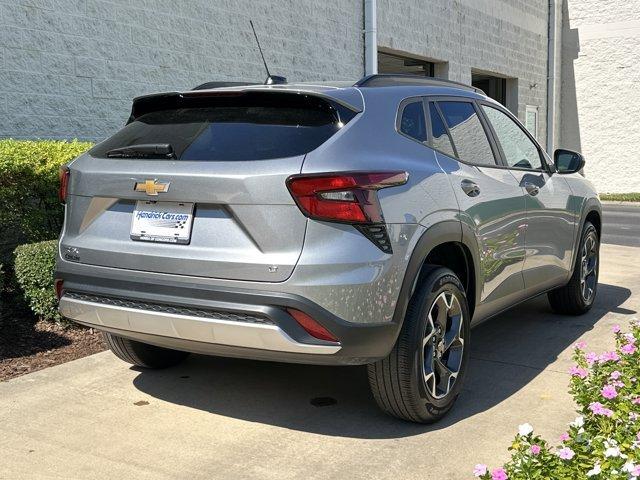 used 2024 Chevrolet Trax car, priced at $23,482