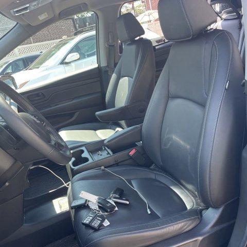 used 2024 Honda Odyssey car, priced at $41,782