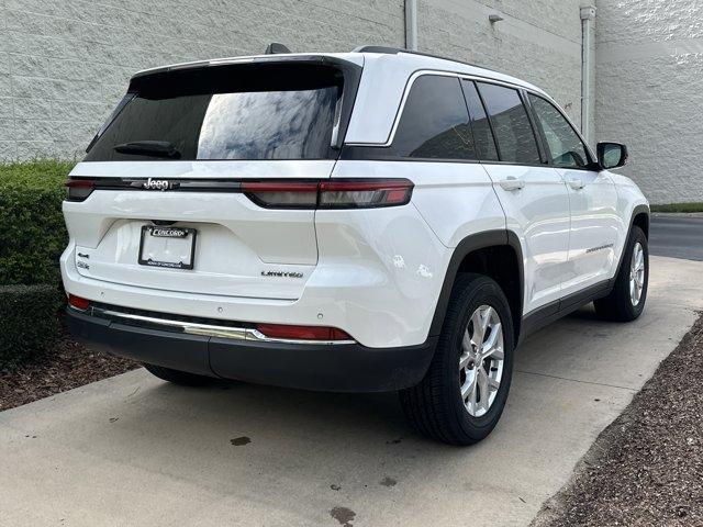 used 2024 Jeep Grand Cherokee car, priced at $32,182