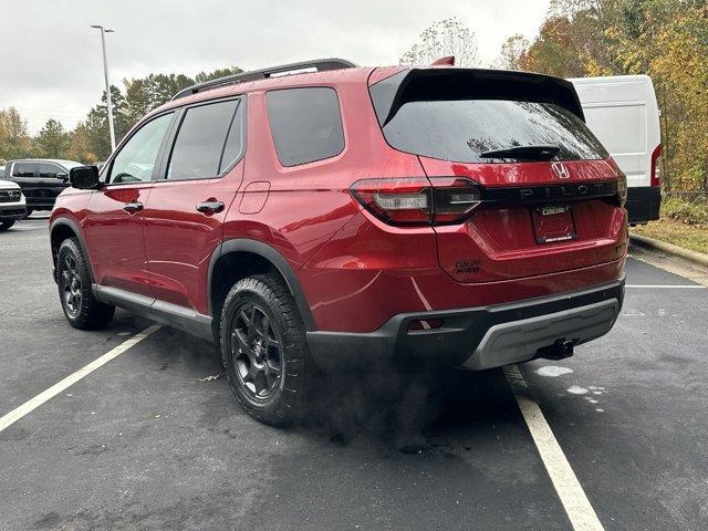 new 2025 Honda Pilot car, priced at $50,250