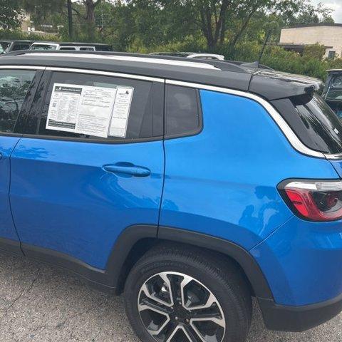 used 2022 Jeep Compass car, priced at $28,582