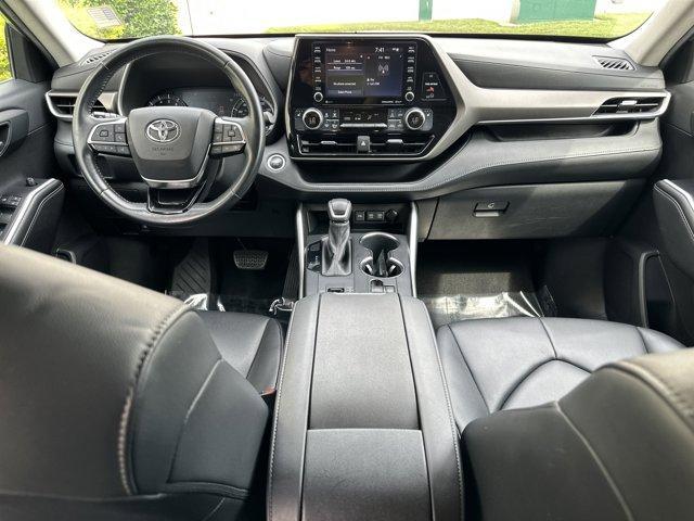 used 2020 Toyota Highlander car, priced at $28,282