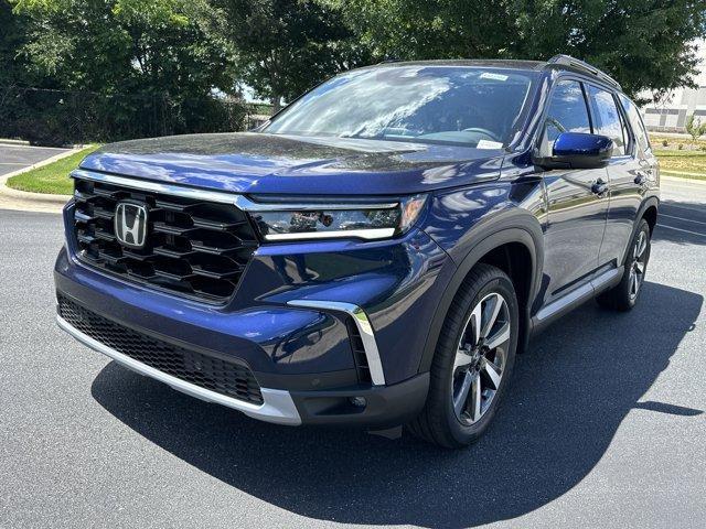 new 2025 Honda Pilot car, priced at $46,950