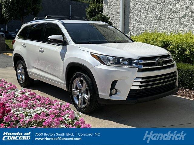 used 2017 Toyota Highlander car, priced at $21,081