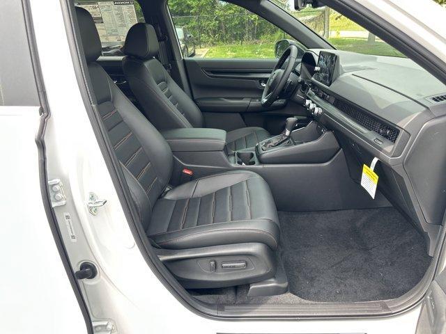 new 2025 Honda CR-V Hybrid car, priced at $38,100