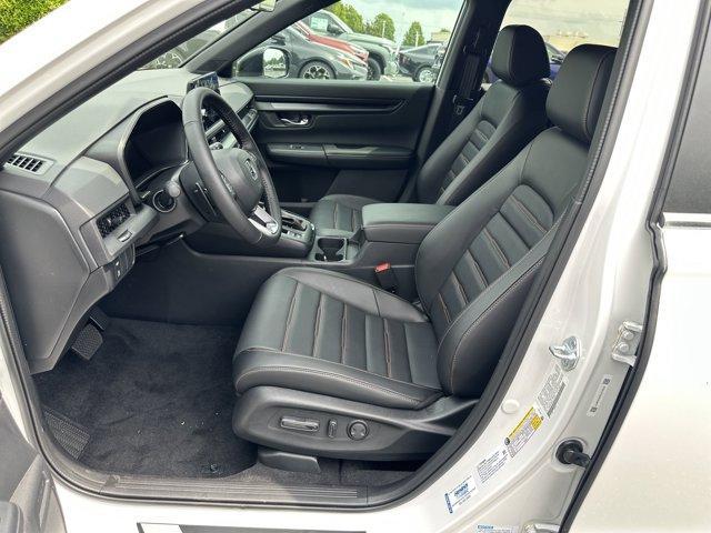 new 2025 Honda CR-V Hybrid car, priced at $38,100