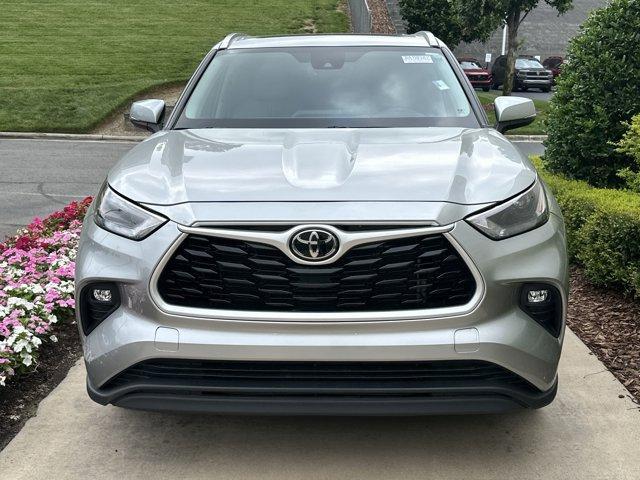 used 2024 Toyota Highlander car, priced at $45,181