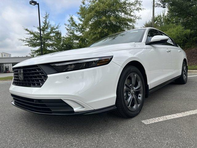 new 2025 Honda Accord Hybrid car, priced at $35,795