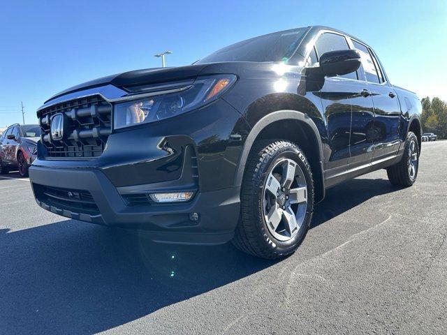 new 2025 Honda Ridgeline car, priced at $42,375