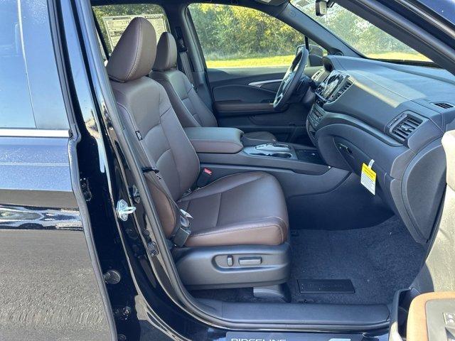 new 2025 Honda Ridgeline car, priced at $42,375