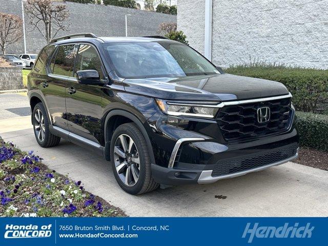 used 2023 Honda Pilot car, priced at $44,382