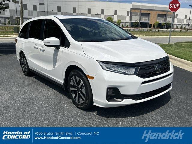 new 2025 Honda Odyssey car, priced at $42,125