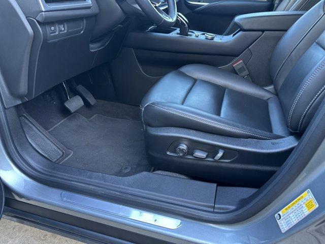 used 2024 Cadillac XT4 car, priced at $31,982
