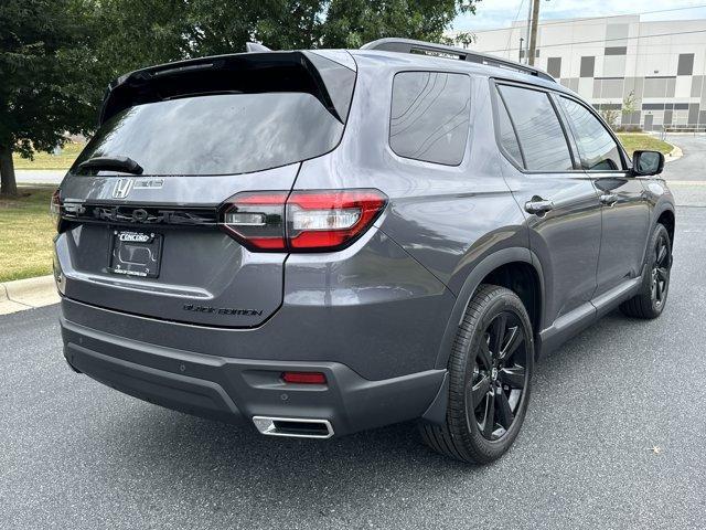 new 2025 Honda Pilot car, priced at $55,030