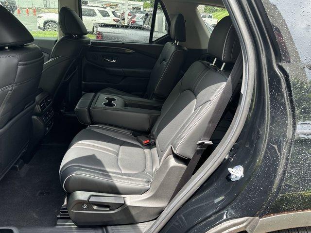 new 2025 Honda Pilot car, priced at $53,530