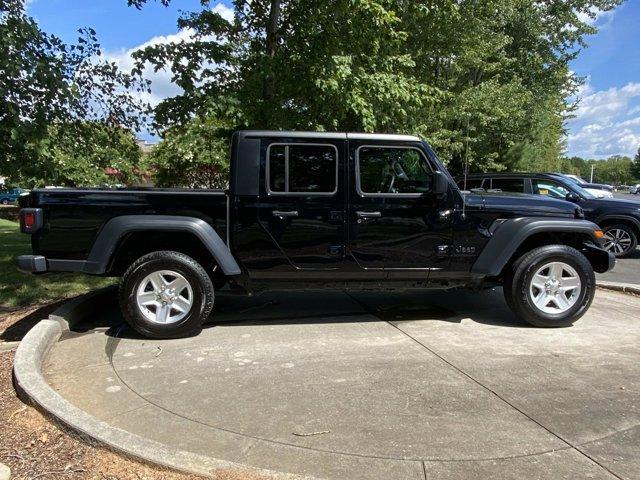 used 2023 Jeep Gladiator car, priced at $32,989