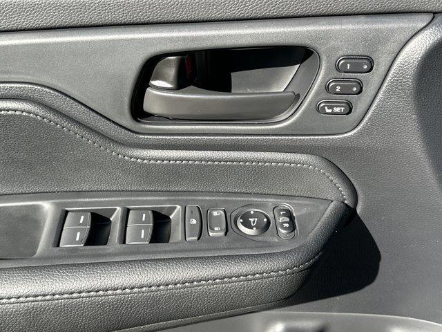 new 2026 Honda Odyssey car, priced at $42,090