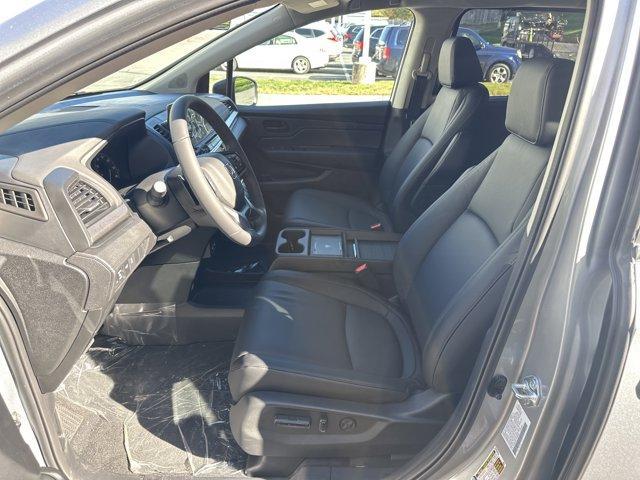 new 2026 Honda Odyssey car, priced at $42,090