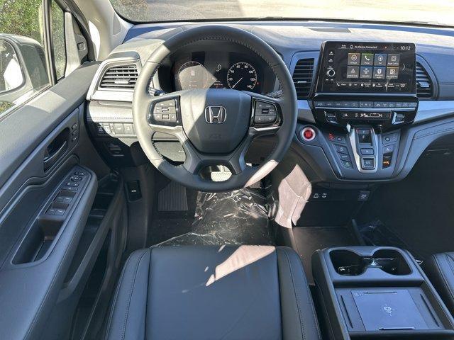 new 2026 Honda Odyssey car, priced at $42,090