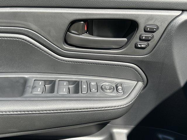 new 2026 Honda Odyssey car, priced at $43,190