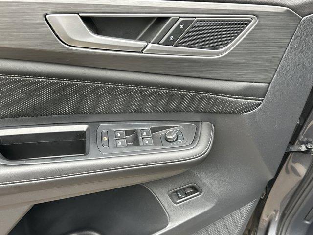 used 2024 Volkswagen Atlas Cross Sport car, priced at $32,582