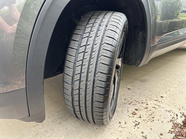 used 2024 Volkswagen Atlas Cross Sport car, priced at $32,582