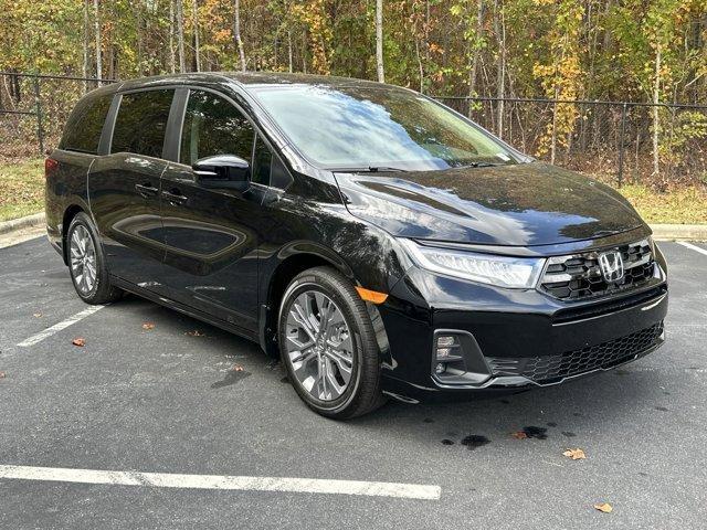 new 2025 Honda Odyssey car, priced at $47,005