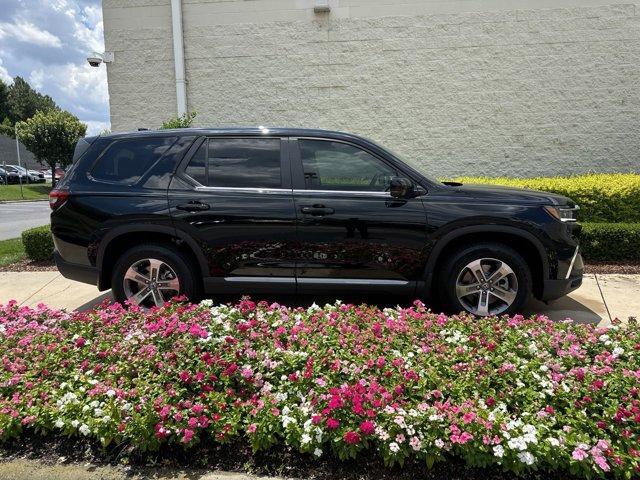 used 2025 Honda Pilot car, priced at $44,782